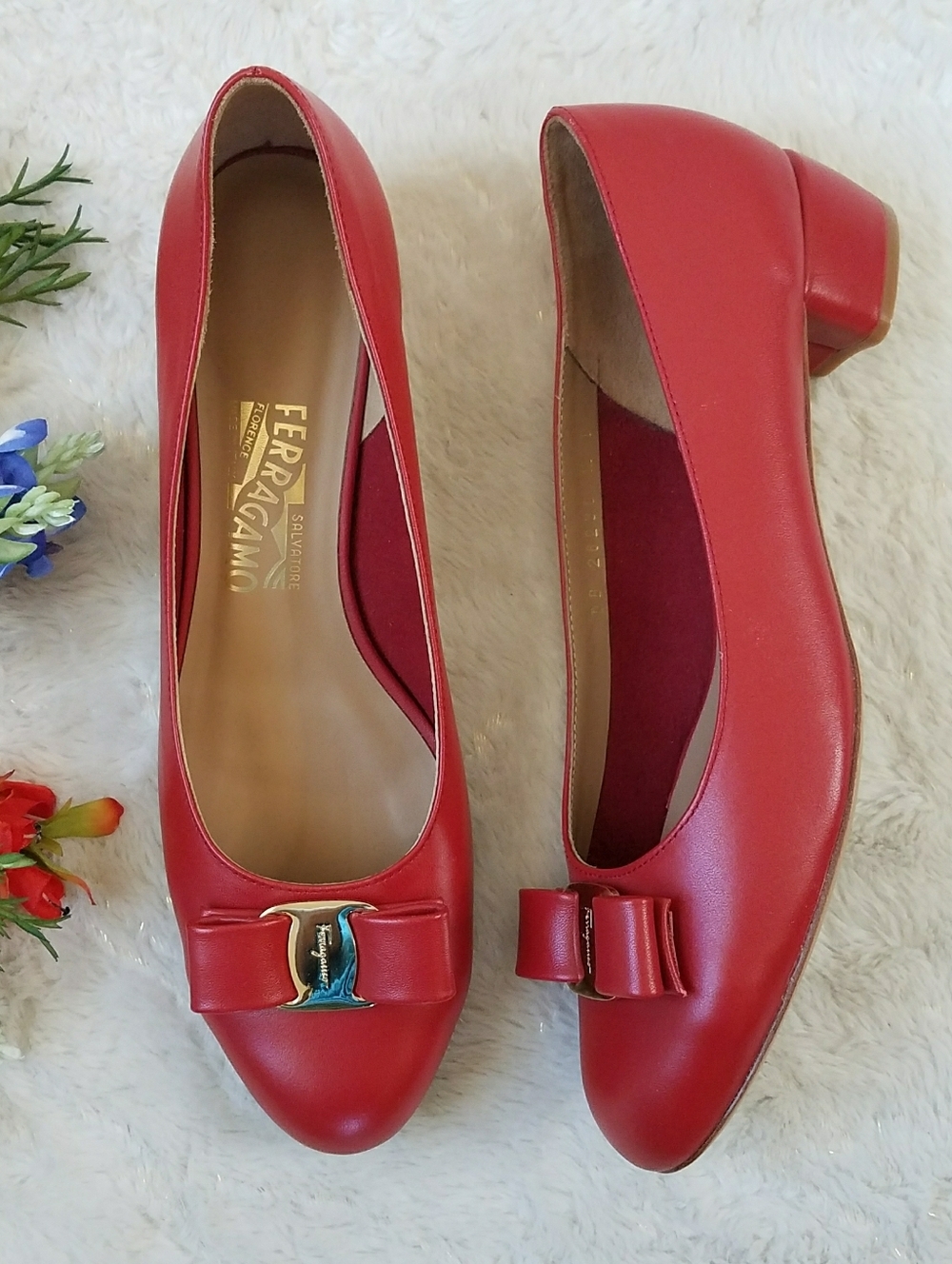 Salvatore Ferragamo Authentic Vara Bow Pumps
